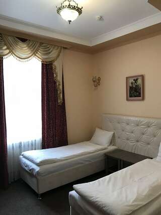 Гостиница Парадиз Горячий Ключ Двухместный номер с 1 кроватью или 2 отдельными кроватями-3