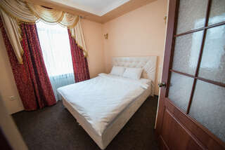 Гостиница Парадиз Горячий Ключ Семейный двухкомнатный номер-3